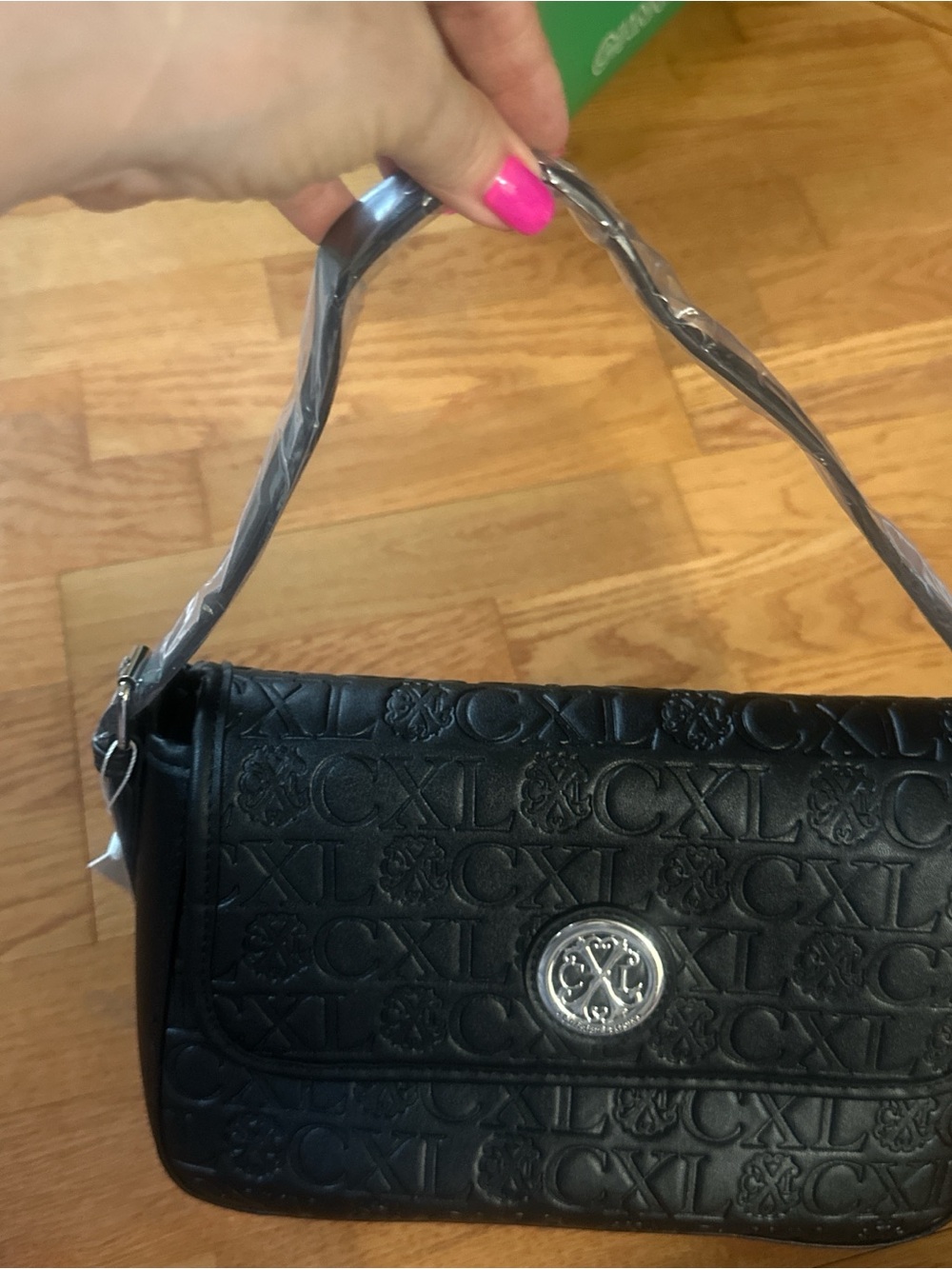 Purse - Picture 3 of 4